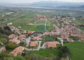 Vista delle montagne - Terreno edificabile Valdobbiadene - foto 3