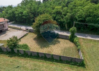 Giardino - Terreno edificabile Via Tornavento
 
2, Castano Primo - foto 2