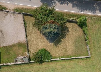 Giardino - Terreno edificabile Via Tornavento
 
2, Castano Primo - foto 4