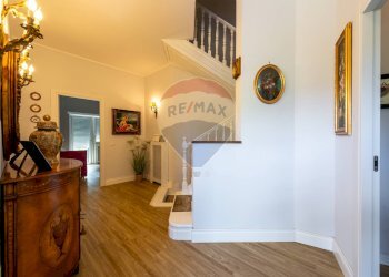 Hall / corridoio - Villa a Schiera Via eschilo
172, Roma - foto 20