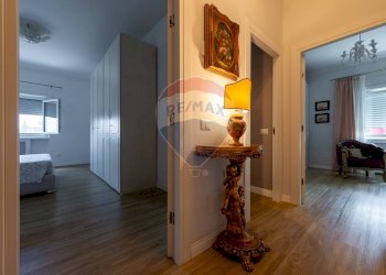 Hall / corridoio - Villa a Schiera Via eschilo
172, Roma - foto 28