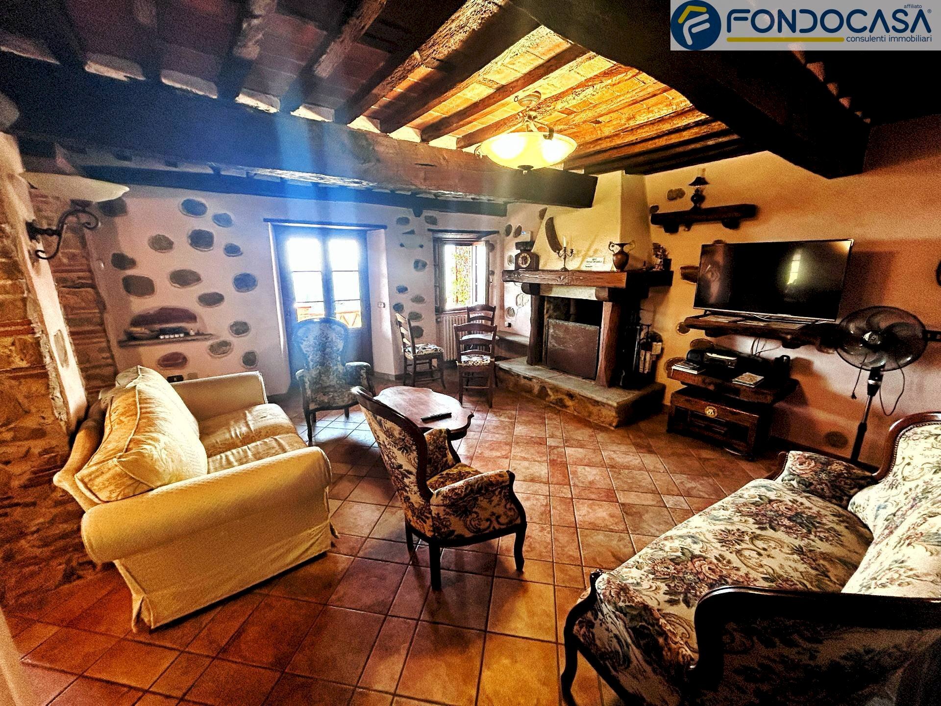 soggiorno - Casa semi indipendente via Lucchesi, Camaiore - foto 3