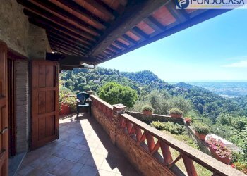 terrazza - Casa semi indipendente via Lucchesi, Camaiore - foto 10