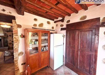 dispensa - Casa semi indipendente via Lucchesi, Camaiore - foto 15