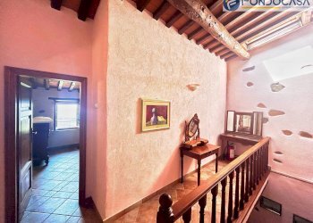 disimpegno zona notte - Casa semi indipendente via Lucchesi, Camaiore - foto 34