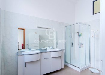 Foto 16 - Laboratorio Via Ernandez Della Torre
33, Andria - foto 16