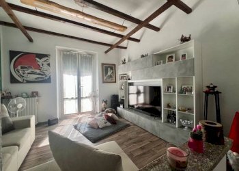 Foto 1 - Trilocale Viale Valganna
 
21, Varese - foto 1