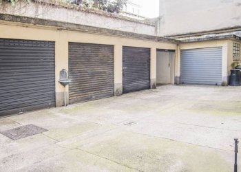 Cortile interno - Box piazza Napoli, 30, Milano - foto 5