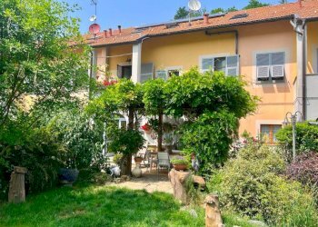 Giardino - Casa indipendente via Valle Stura, Masone - foto 3