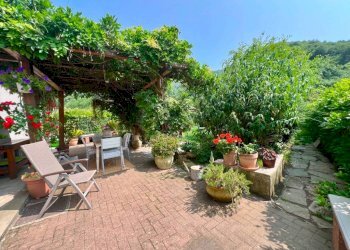 Giardino - Casa indipendente via Valle Stura, Masone - foto 4
