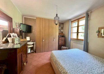 Camera da letto - Independent house via Valle Stura, Masone - photo 15