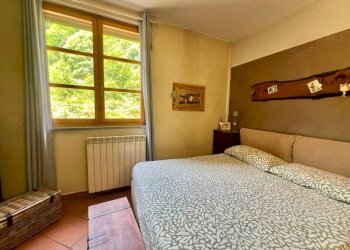 Camera da letto - Independent house via Valle Stura, Masone - photo 16