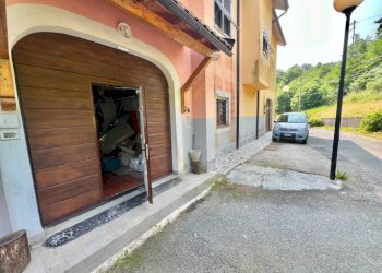 Box auto - Independent house via Valle Stura, Masone - photo 29