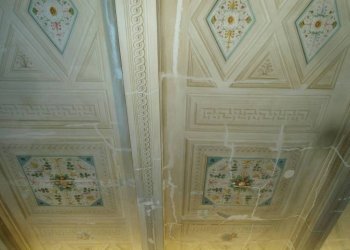 Interno palazzo - Trilocale via Santo Stefano, Bologna (zona Centro Storico) - foto 9