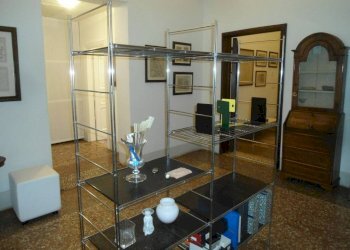 Ufficio - Trilocale via Santo Stefano, Bologna (zona Centro Storico) - foto 11