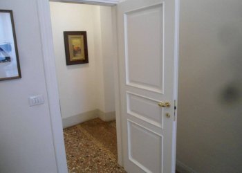 Ripostiglio - Trilocale via Santo Stefano, Bologna (zona Centro Storico) - foto 24