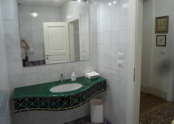 Bagno - Trilocale via Santo Stefano, Bologna (zona Centro Storico) - foto 25