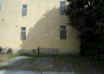 Cortile interno - Trilocale via Santo Stefano, Bologna (zona Centro Storico) - foto 47