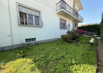 Giardino - Villa via Saluzzo, 9, Casalgrasso - foto 9