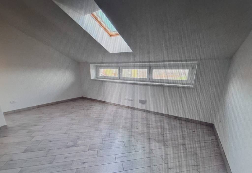 Stanza non arredata - Villa a Schiera frazione San Barnaba, Busca - foto 3