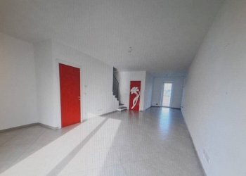 Cucina - Villa a Schiera frazione San Barnaba, Busca - foto 1