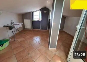 Stanza non arredata - Villa frazione San Barnaba, Busca - foto 1