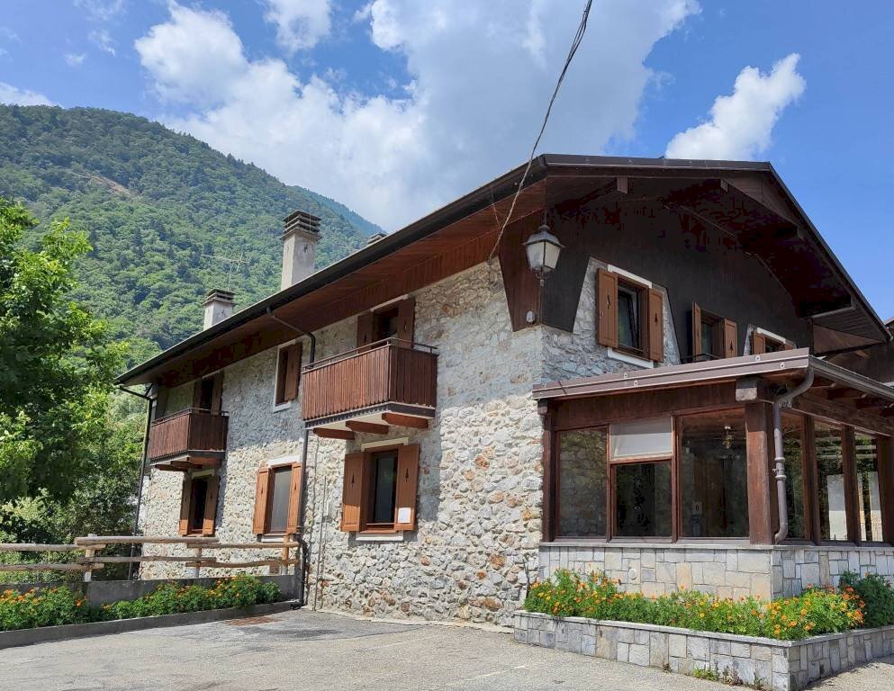 Facciata - Shop Frazione Pianche, 21, Vinadio - photo 1