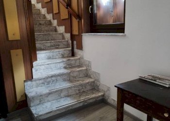 Interno palazzo - Shop Frazione Pianche, 21, Vinadio - photo 15