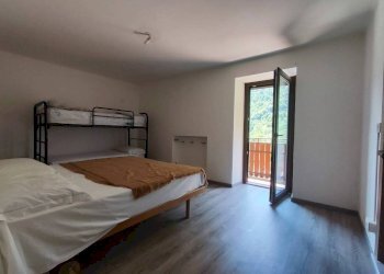 Camera da letto - Shop Frazione Pianche, 21, Vinadio - photo 17