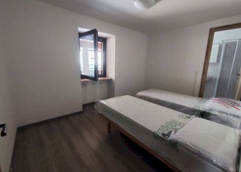 Camera da letto - Shop Frazione Pianche, 21, Vinadio - photo 19