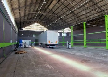 Interno non residenziale - Capannone via Enrico Fermi, Garbagnate Milanese - foto 2