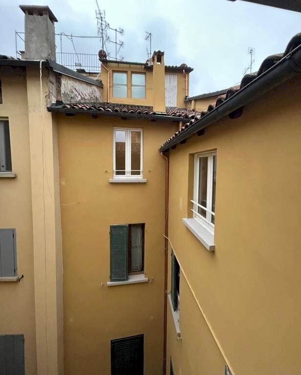Vista - Four-room apartment Bologna (neighborhood Colli) - photo 1