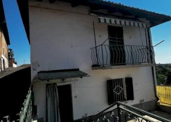 Facciata - Casa indipendente via 4 Novembre, 4, Celle Enomondo - foto 2