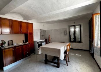 Cucina - Casa indipendente via 4 Novembre, 4, Celle Enomondo - foto 14