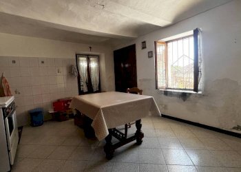 Cucina - Casa indipendente via 4 Novembre, 4, Celle Enomondo - foto 16