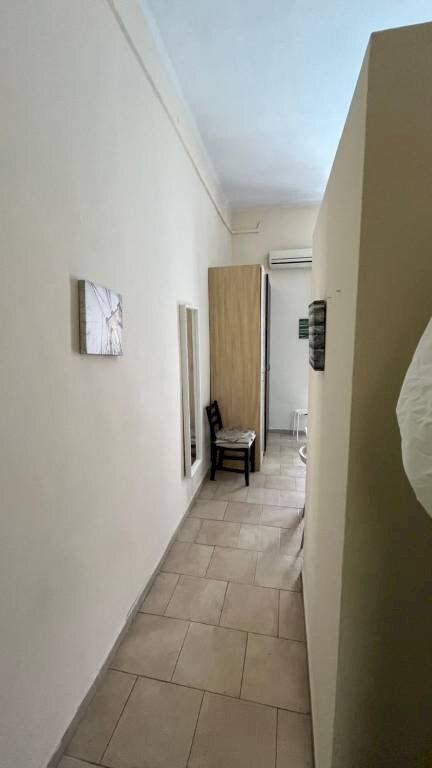 Corridoio - One-room apartment via Isonzo, 61, Bari - photo 3