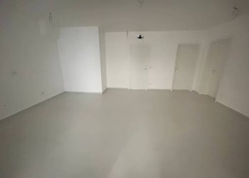 Stanza non arredata - Trilocale via Bari, 24, Giovinazzo - foto 5