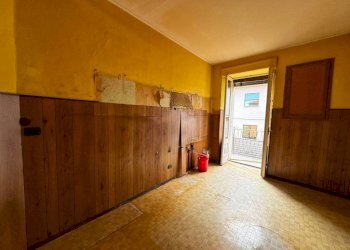 Salone - Trilocale via Alessandro Ferraris di Celle, 5, Cuneo (zona Centro) - foto 8