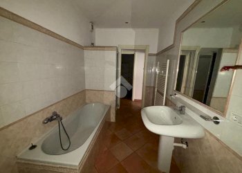 Four-room apartment Via monviso, Saluzzo - photo 14