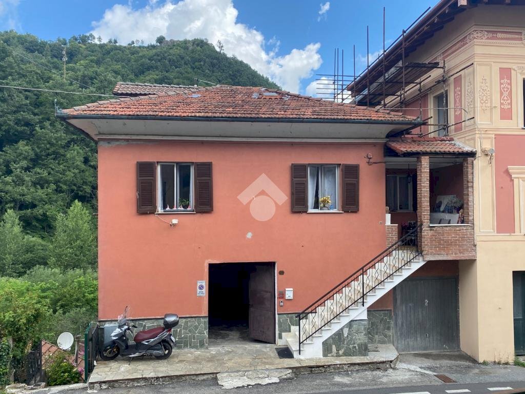 Semi-detached house Via Roma, Montoggio - photo 2