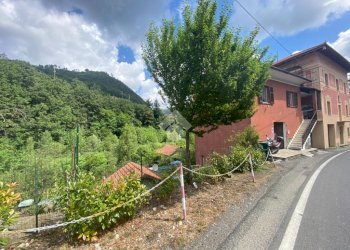 Casa semi indipendente Via Roma, Montoggio - foto 1