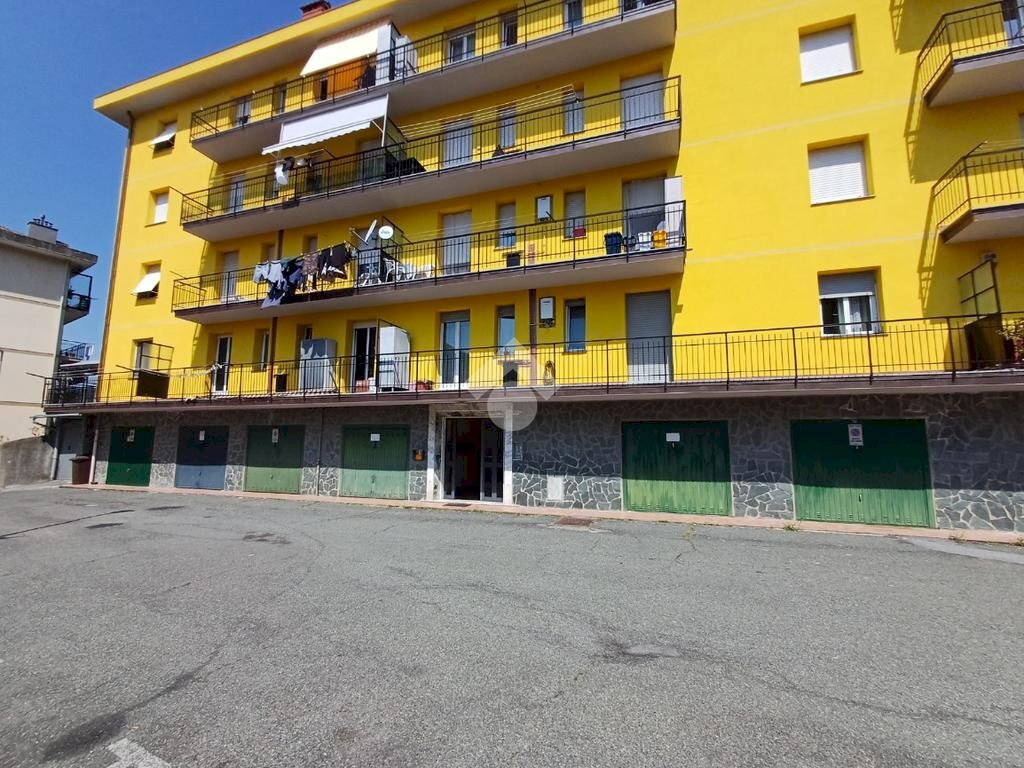 Three-room apartment Via Milite Ignoto, Busalla - photo 3