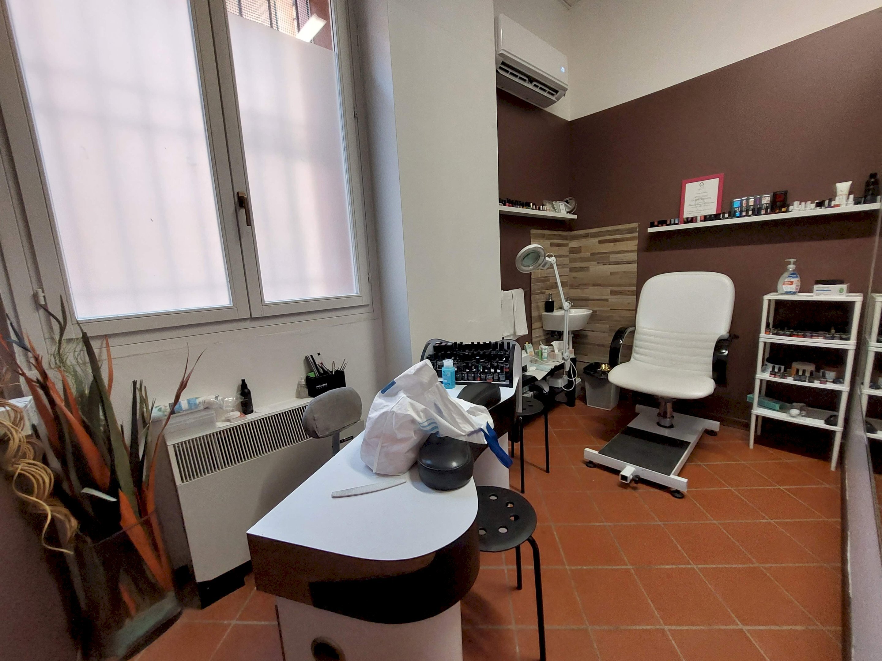 Shop via San Pier Grisologo, 44, Imola - photo 2