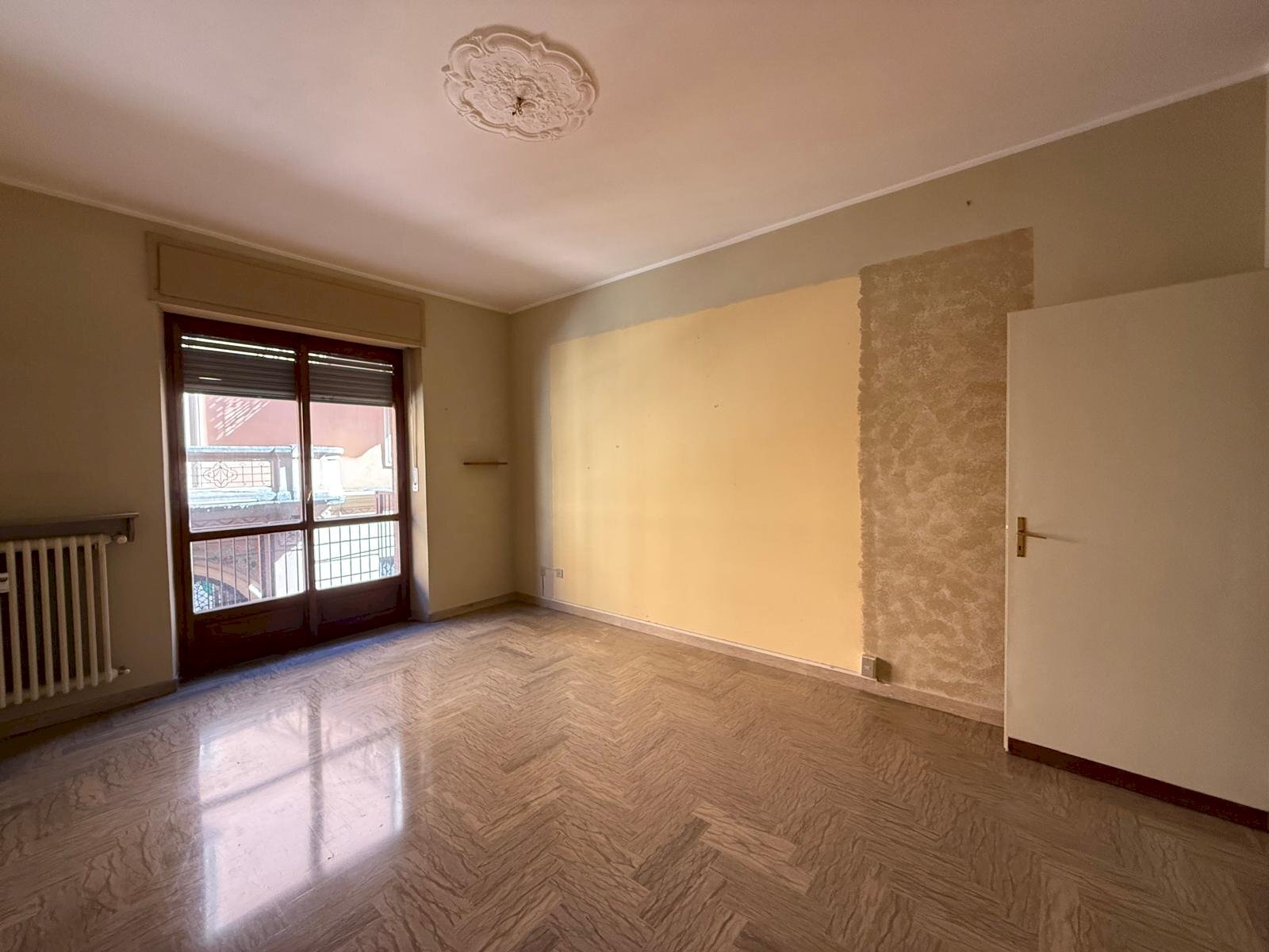 Four-room apartment Via Giosuè Carducci, 52, Asti - photo 2