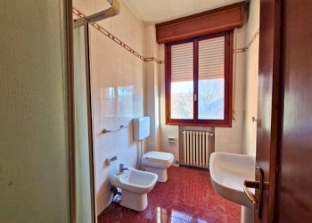 Apartment Reggio nell'Emilia - photo 21