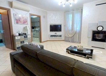 Villa Bifamiliare Boltiere - foto 15