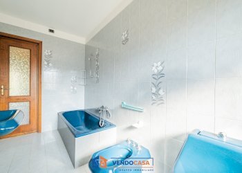 Four-room apartment Robilante - photo 11