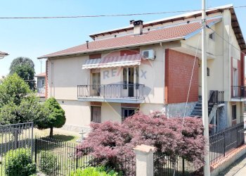 Independent house Via Cervino, 3 
 Santhià, Santhià - photo 1