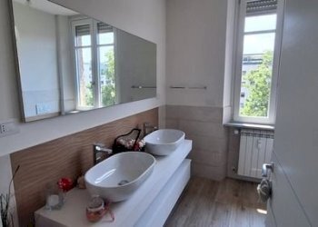 Four-room apartment Torino - photo 20