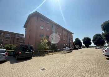 Three-room apartment Via Castagnole, Carmagnola - photo 1